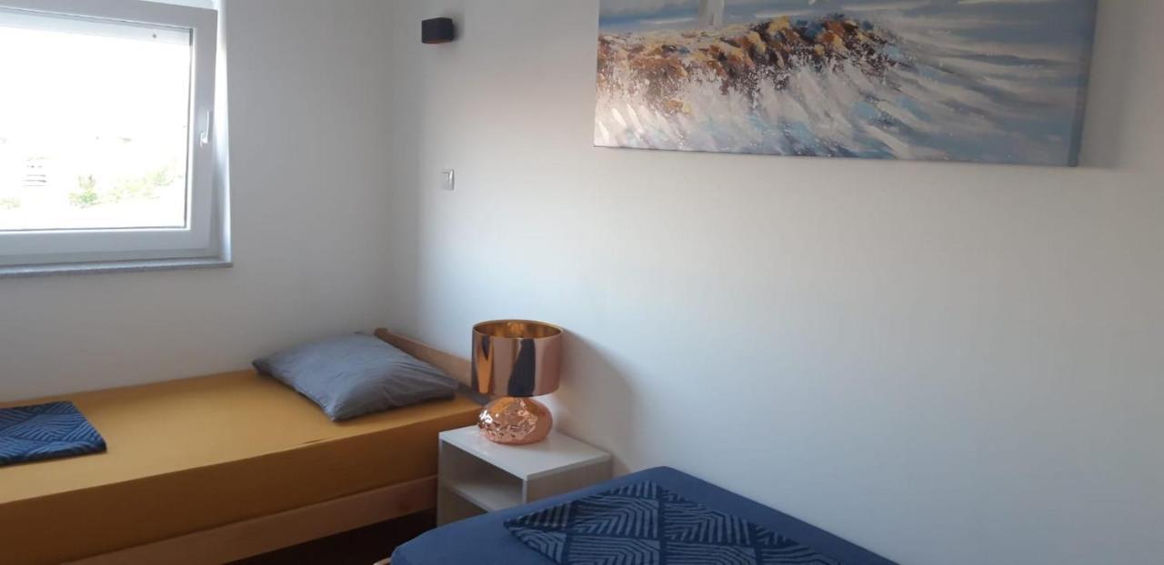 Apartment Mare - Pag Паг Екстериор снимка